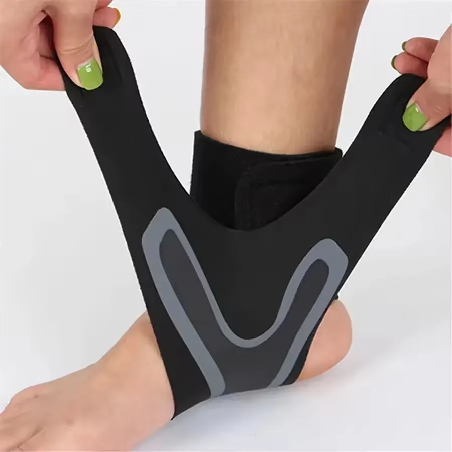 足首サポーター圧縮スリーブ通気性ランニングフットバンドエージ - Ankle Brace Sock のレビューと価格